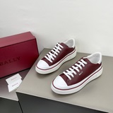 BALLY/巴利 限量版 Maily男士皮革運動鞋借助超輕盈的橡膠鞋底，Bal