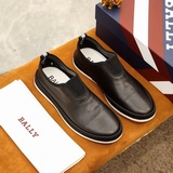 【 BALLY 】巴利～官網同步，春秋新品米蘭時裝走秀款，大咖風範，時尚潮人必備