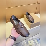 【boss 】香港專櫃再現傳奇.頭層牛皮壓紋 搭配鞋頭時尚設計 無限創意.經典中