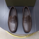 頂級牛裡品牌：BOTTEGA VENETA（寶缇嘉/BV）标準碼：男碼38–