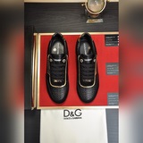 【D&G】（全羊皮内裡）專櫃同步上市， 新款男鞋、面料精選進口原版材料，全羊内裡