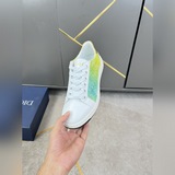 Dior迪奧2023新款 低幫休閑運動鞋，采用進口頭層牛皮打造，金屬logo裝飾