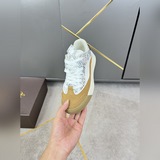 2023夏季時裝秀Travis Scott x Dior聯名款B713滑闆運動鞋