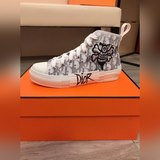 【迪奧·Dior】情侶款新款休閑運動風鞋，全新春夏季款設計，完美做工，系帶懶人款