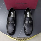 品牌：Ferragamo（菲拉格慕）标準碼：男碼38/44（45可以定做）等