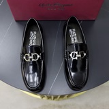 品牌：Ferragamo（菲拉格慕）标準碼：男碼38/44（45可以定做）等