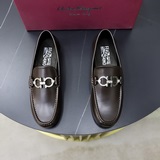 品牌：Ferragamo（菲拉格慕）标準碼：男碼38/44（45可以定做）等