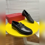 高端牛裡菲拉格慕【Ferragamo】新款高端品質休閑皮鞋上市．風格華貴典雅，實