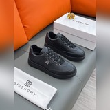 商品名稱：GIVENCHY「紀梵希」正規碼數?   38-44（休閑鞋）商品
