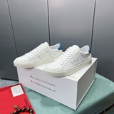 品牌：紀梵希（GIVENCHY）尺碼：38-44等級：官網1?1  做工考究