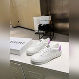 （GIVENCHY  紀梵希）新款 專櫃同步 人手一雙 不容錯過 專櫃買版 完全