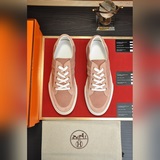 【愛馬仕hermes 】（牛皮内裡）爆款男鞋專櫃貨！世界頂級品牌..奢華品質..