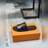 hermes愛馬仕 官網最新專櫃同步新款，牛皮面h拖鞋 巴黎原版飛回正品開模完美