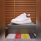 情侶款(高版本)【McQueen·麥昆】2020炫麗全球，麥昆官方重金打造，完美