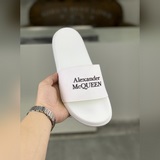 麥昆.MQ新款情侶款拖鞋出貨了原版私模大底，輕而防滑！上腳時尚.百搭，碼數：35