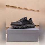 高版本 高品質新款PRADA(普拉達)專櫃同步上市， 新款男鞋、面料精選高科技滴