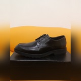 《（PRADA-普拉達）～市場潮款男鞋鞋》主推貨：官網直營店有售！此款