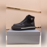 高版本 高品質新款PRADA(普拉達)高幫專櫃同步上市， 新款男鞋、面料精選高科