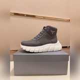 高版本 高品質新款PRADA(普拉達)高幫專櫃同步上市， 新款男鞋、面料精選高科