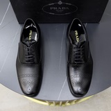 品牌：PRADA（普拉達）标準碼：男碼38/44（45可以定做）等級：官網同