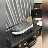澳洲進口加厚羊毛品牌：UGG尺碼：39-44（45可定做）等級： 官網1?1材料