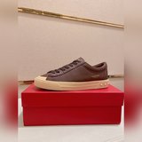 高品質 新款 華倫天奴 (Valentino) 款新品搶先發售鞋面?意大利進口胎