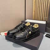 VALENTINO（華倫天奴）2021最新時裝周走秀款，頂級版本，原版1?1套楦