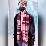 太美了美到要尖叫巴寶莉專櫃款【格紋長巾K系列】歐美範兒又是一款即時尚又實用的長圍