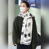 羊絨新款新小香【山茶花長圍巾】~超級擡氣色！高級女人味！羊絨圍巾也能這麼美！！！