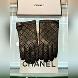 Chanel 香奈兒情侶款爆款到 【頂級原單】官網同步新款高檔羊皮手套百分百選用