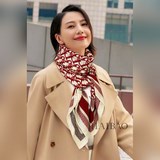 D家專櫃經典主打款【D雙面老花羊絨140】 這款Diortwin方巾采用雙色雙面