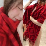 火爆斷貨王系列【FF老花圖案長巾】【全網最火的圍巾！！火到全球Fendi專櫃斷貨