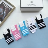 配包裝【一盒五雙】Gucci · 古奇網紅爆款出貨~G家新品專櫃對版襪子純棉材質