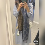 Gucci撞色質地軟軟的不紮脖子，而且很顯白，低調的奢侈感極品柔美精英高手級别的