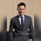 G家男士領帶系列【雙G花朵領帶】，稀有采用經典互扣式雙G加四葉草提花展現精湛手工
