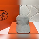 H 愛馬仕棒球帽，高檔帆布面料，做工一流，專櫃品質，防曬吸汗，成功人士的首選，配