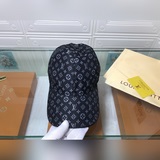 l家經典提花面料，海外代購版，質量非常好，時尚潮流配頭層牛皮更有檔次，配盒子防塵