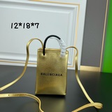 升級版（有序列號）Balenciaga巴黎世家手機包十字紋新款迷你購物袋出貨啦