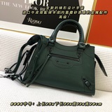 大號 鳄魚2023 Balenciaga寶藏系列秋冬機車包 新寵登場啦！全新的梯