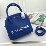 Balenciaga巴黎世家 新款貝殼包出貨啦2023秋冬火爆款-日常搭配休閑風
