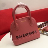 Balenciaga巴黎世家 新款貝殼包出貨啦2023秋冬火爆款-日常搭配休閑風