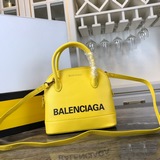 Balenciaga巴黎@家 新款貝殼包出貨啦2023秋冬火爆款-日常搭配休閑風