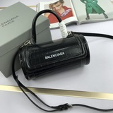 B家新品實拍 巴黎世家balenciaga 2023新款 圓筒包 最新走秀款來啦