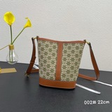 celine 凱旋門綠色刺繡桶包春夏色 002 尺寸22.22.12經典的凱