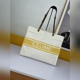 新款出貨 <   Celin*21ss新款 帆布tote沙灘包簡單大方的設計