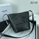 2023s春夏新品｜CUIR TRIOMPHE小號織物牛皮水桶包延續經典，立體