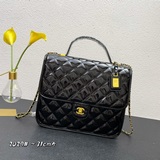 小號 中號大號 22k現貨！進口漆皮時尚菱格設計 chanel c小方包鍊條手提