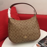 2023 coach/蔻馳單肩手提月牙包f029209 pvc配皮 輕便簡單大容