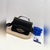 Coach最新上市Georgie家族款敲美的風琴 包~這款包型真的超美的，非常立