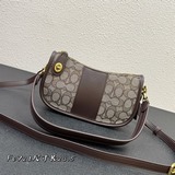coac h  新款swinger 2325經典logo 印花塗層帆布拼牛皮斜挎